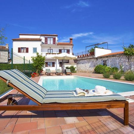 Holiday Home Elvis, Village Kujici Hreljići 外观 照片