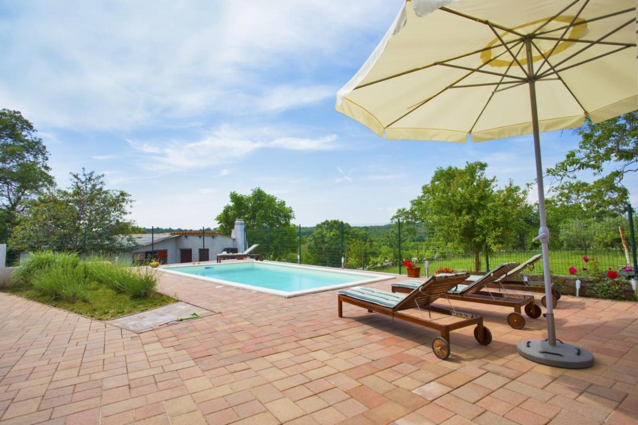 Holiday Home Elvis, Village Kujici Hreljići 外观 照片
