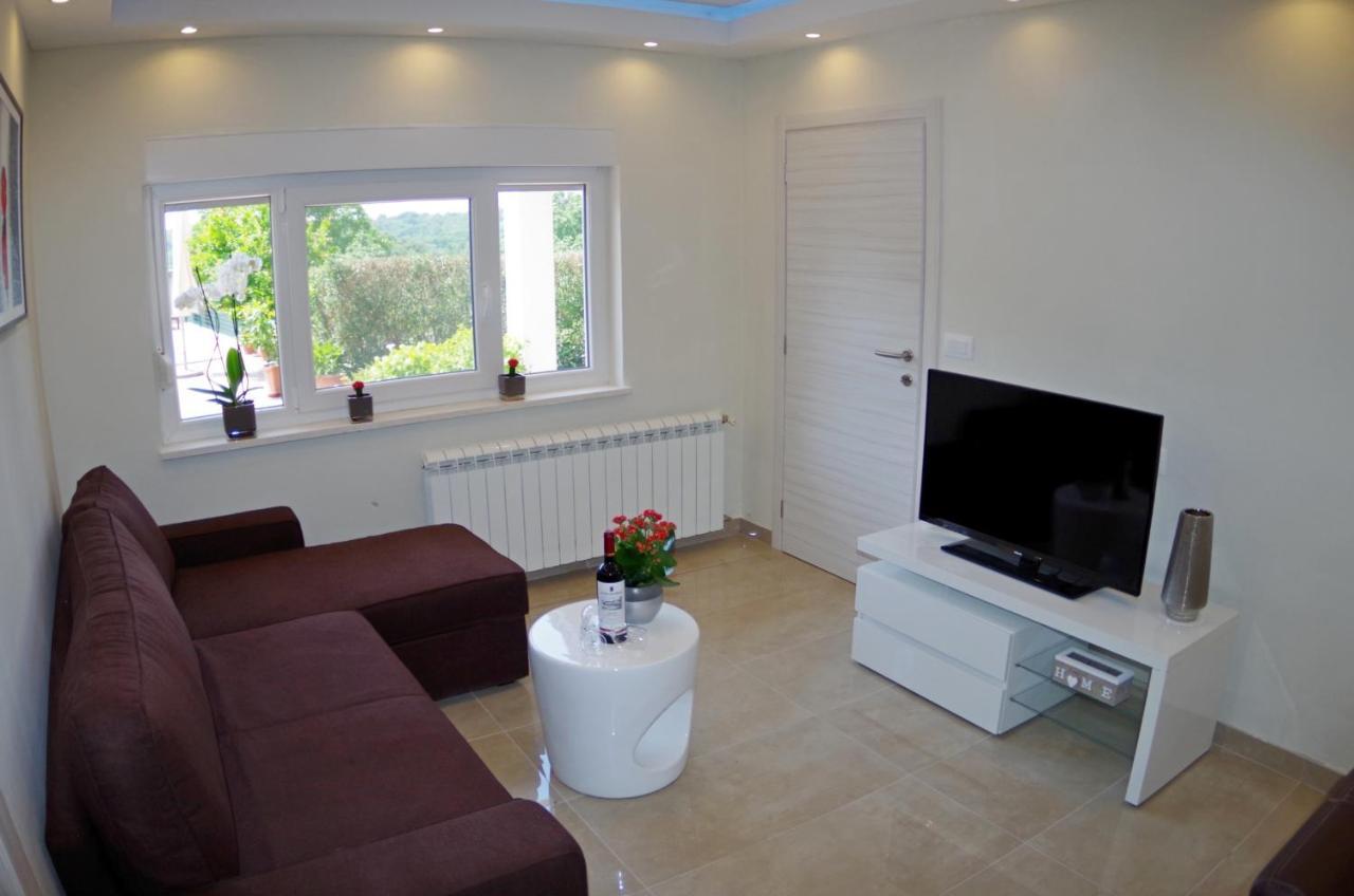 Holiday Home Elvis, Village Kujici Hreljići 外观 照片
