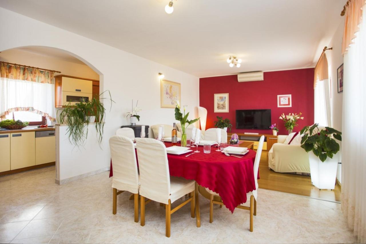 Holiday Home Elvis, Village Kujici Hreljići 外观 照片