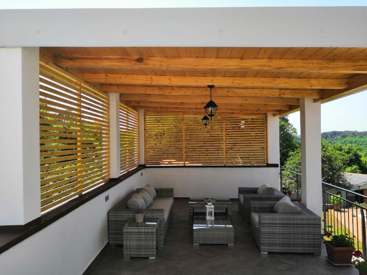 Holiday Home Elvis, Village Kujici Hreljići 外观 照片