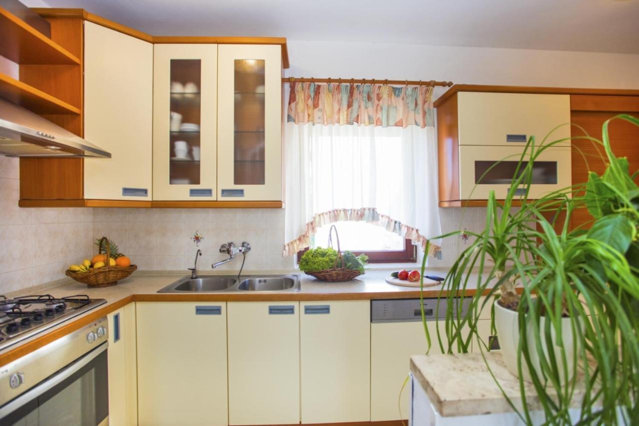 Holiday Home Elvis, Village Kujici Hreljići 外观 照片