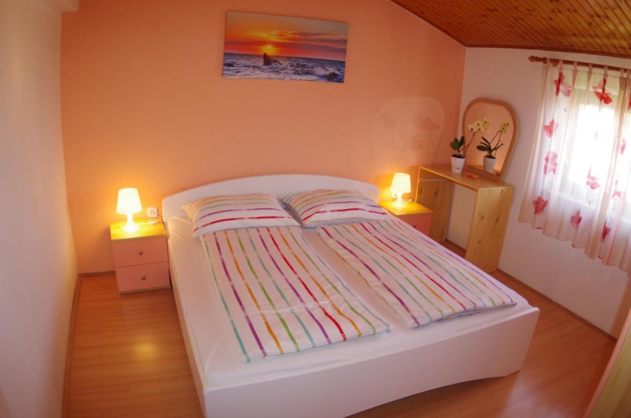 Holiday Home Elvis, Village Kujici Hreljići 外观 照片